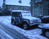 A Defender 90 in the Snow